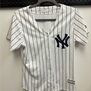 Majestic Women’s White and Navy Striped Jersey